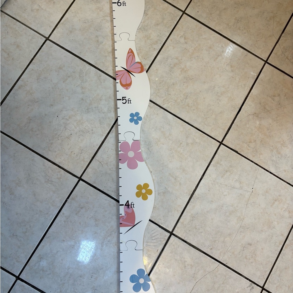Colorful Butterfly Growth Chart - Picture 2 of 3